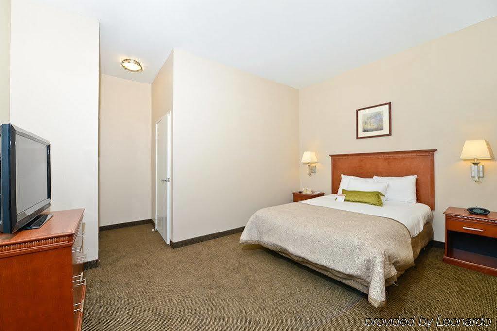 Candlewood Suites San Diego By Ihg Bagian luar foto